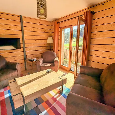 Renove Calme Avec Terrasse Et Cheminee A - Fr-1-589-783 旺特龙