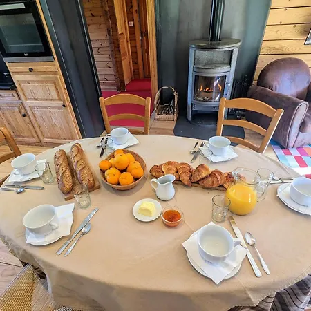 Vakantiehuis Renove Calme Avec Terrasse Et Cheminee A - Fr-1-589-783 *
